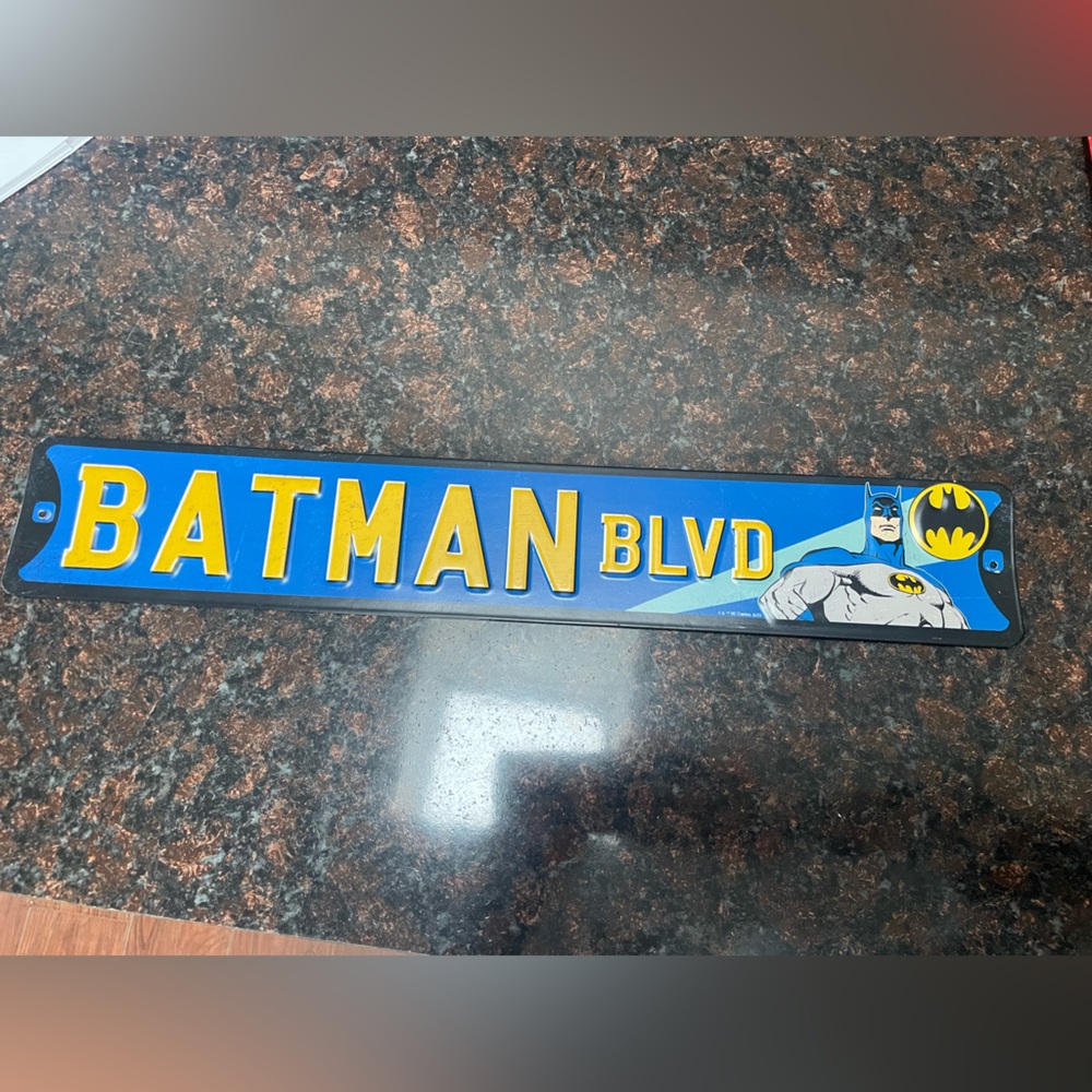 Batman room decor